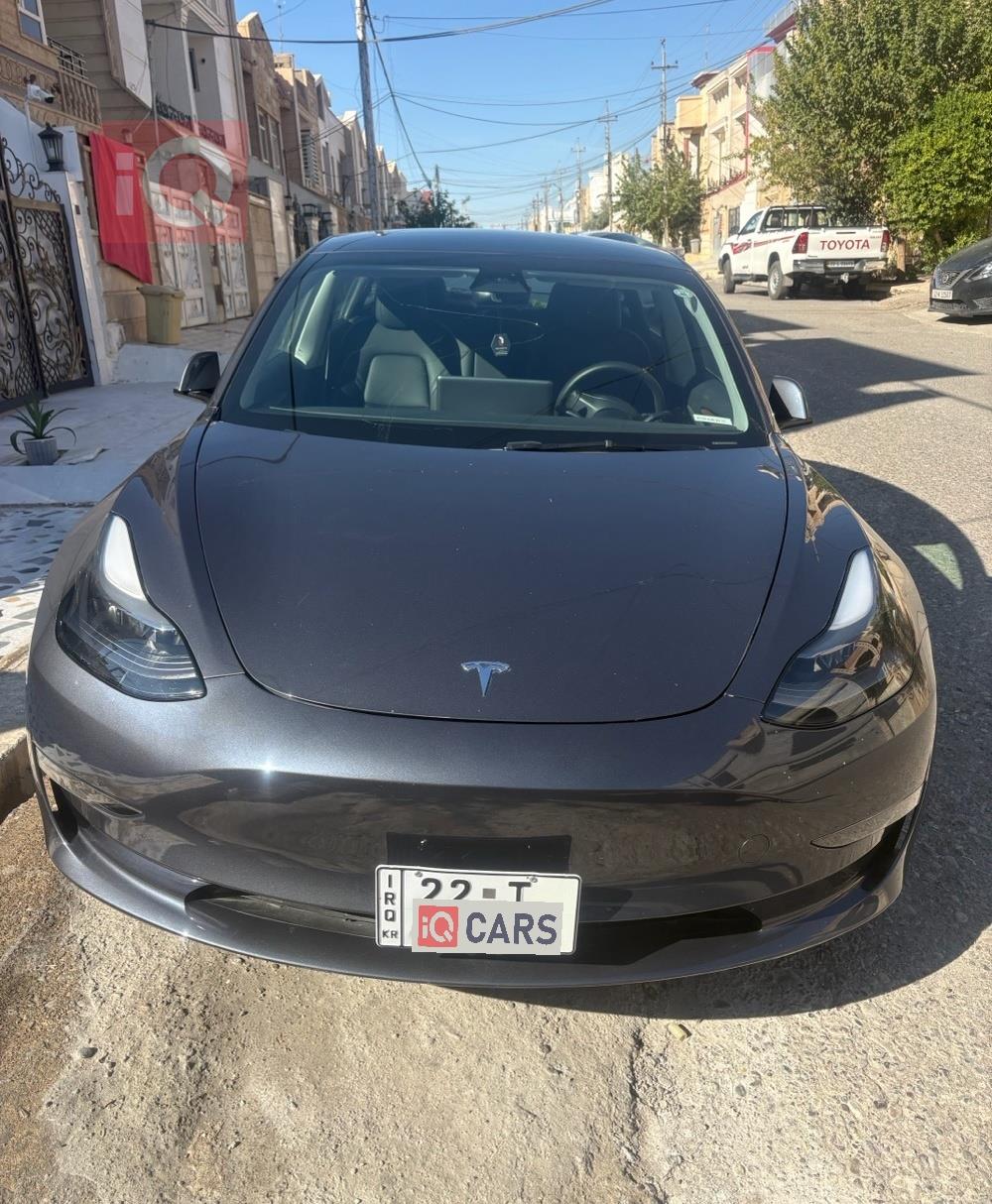 تسلا موديل 3